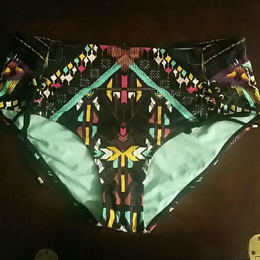 Bathing suit bottems